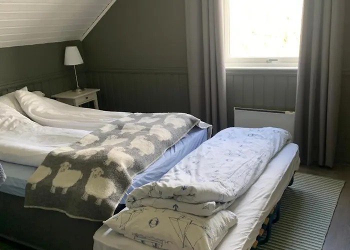 Med Sauna Ute, Egen Bat, Naust Og Kai *